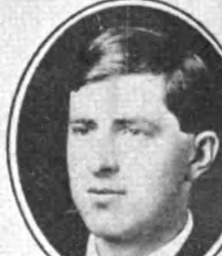 Portrait of Earl B. Hall, Soldiers of the Great War, 1920, soldier, world war i (died in service), 1920