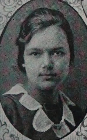 Portrait of Edna M. Watson, Cambridge High and Latin School, class of 1920