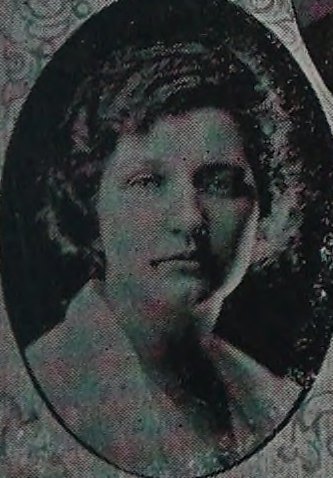 Portrait of Edna May McCarthy, Cambridge High and Latin School, class of 1920