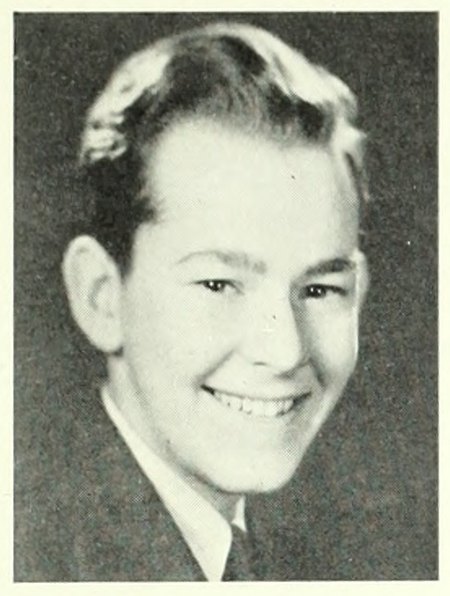 Portrait of Richard Leonard Levine, Boston Latin School, class of 1942