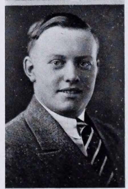 Portrait of Thomas Edward Manning, Newton High School, class of 1928