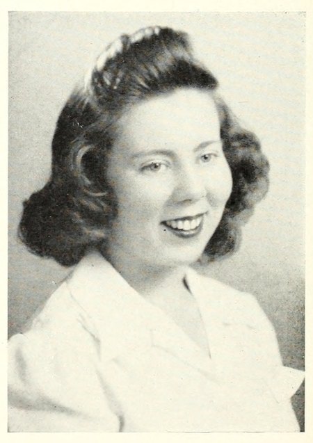 Portrait of Isabel F. Dunn, Worcester State Teachers College, class of 1943