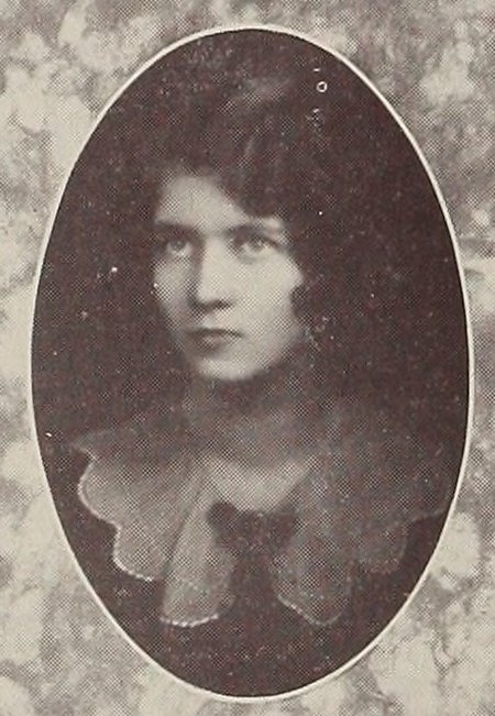 Yearbook portrait of Jeannette S. Roberts, Fitchburg High School, class of 1929