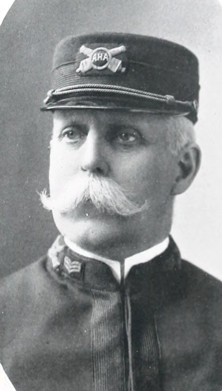 Portrait of Henry W. Patterson, Ancient and Honorable Artillery Company of Massachusetts (Souvenir Portrait Album, 1903), member, ancient and honorable artillery company (sergt), 1903