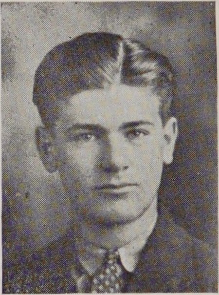 Yearbook portrait of Robert Tabor Shaw, Lowell High School, class of 1926