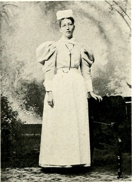 Portrait of Anna Noyes, Successful Vermonters (1904): Caledonia, Essex and Orleans counties, biography, 1904
