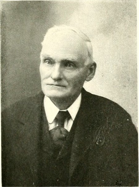 Portrait of Augustus Drew, Successful Vermonters (1904): Caledonia, Essex and Orleans counties, biography, 1904