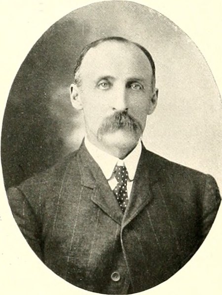 Portrait of Gilbert M. Campbell, Successful Vermonters (1904): Caledonia, Essex and Orleans counties, biography, 1904