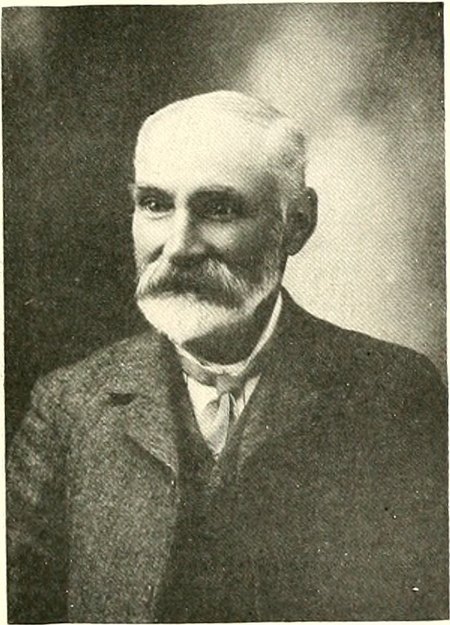 Portrait of Henry E. Lyon, Successful Vermonters (1904): Caledonia, Essex and Orleans counties, biography, 1904