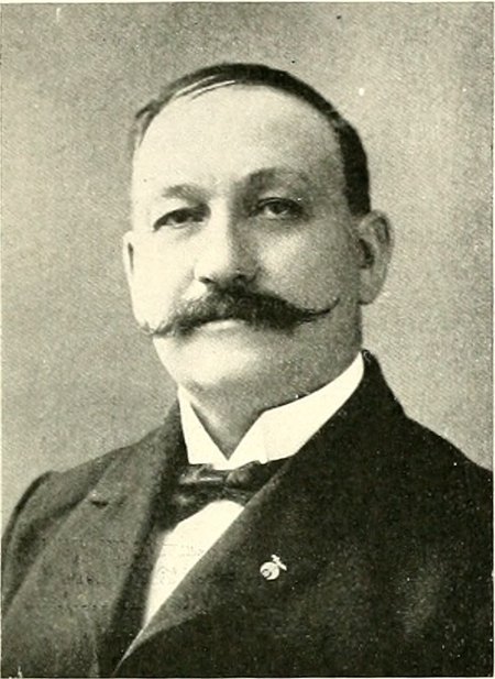 Portrait of Lambert H. Farnham, Successful Vermonters (1904): Caledonia, Essex and Orleans counties, biography, 1904